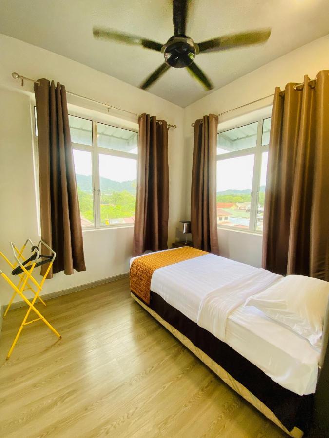 Seaview Apartment Kuah Buitenkant foto